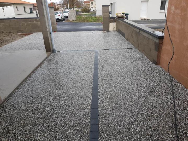 spécialistes en dallage en béton désactivé Clermont-Ferrand